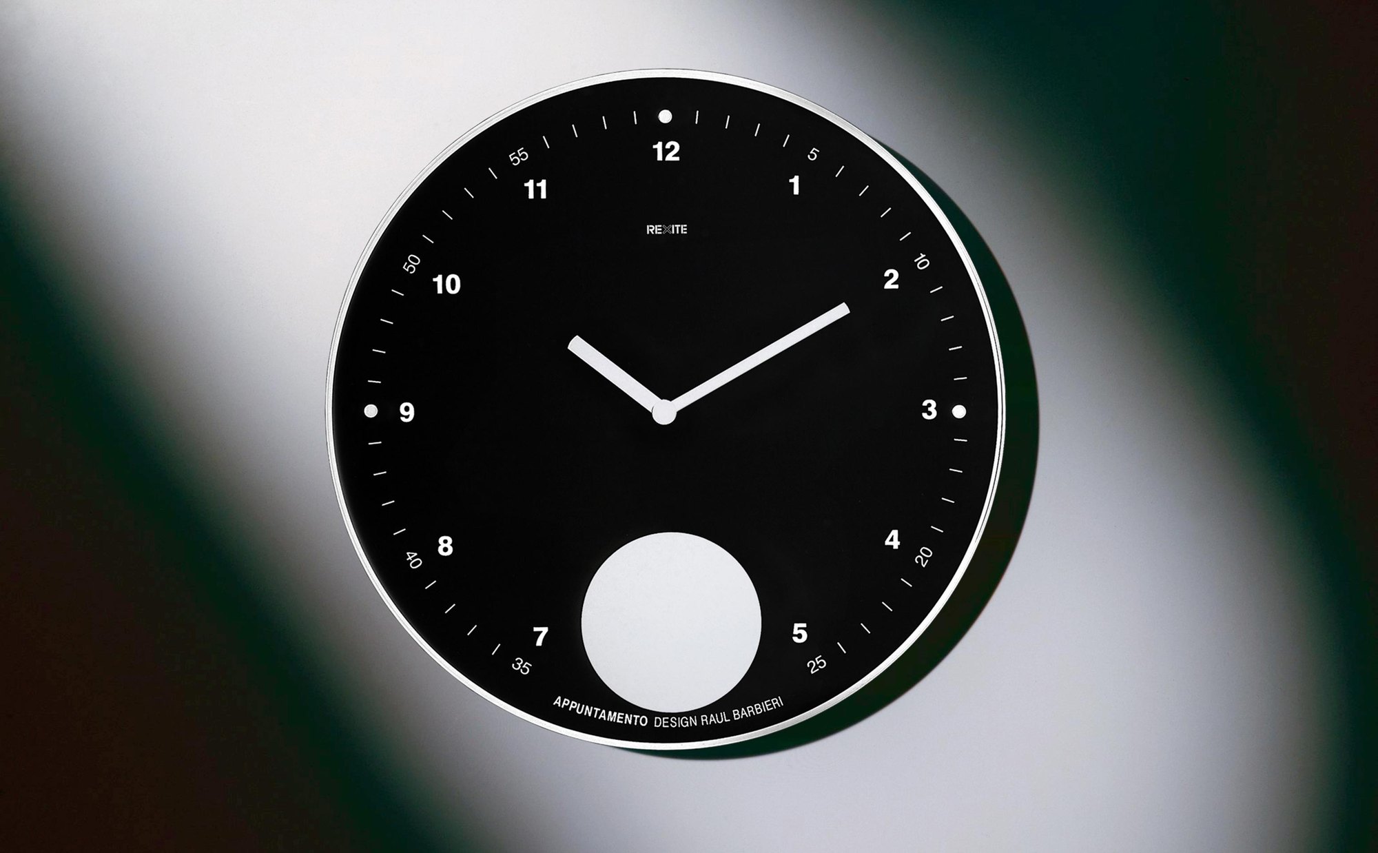 Appuntamento black | Orologio a pendolo da parete — foto 3