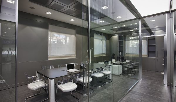 Agenzia assicurativa — progetto di arredo ufficio realizzato da Officezone